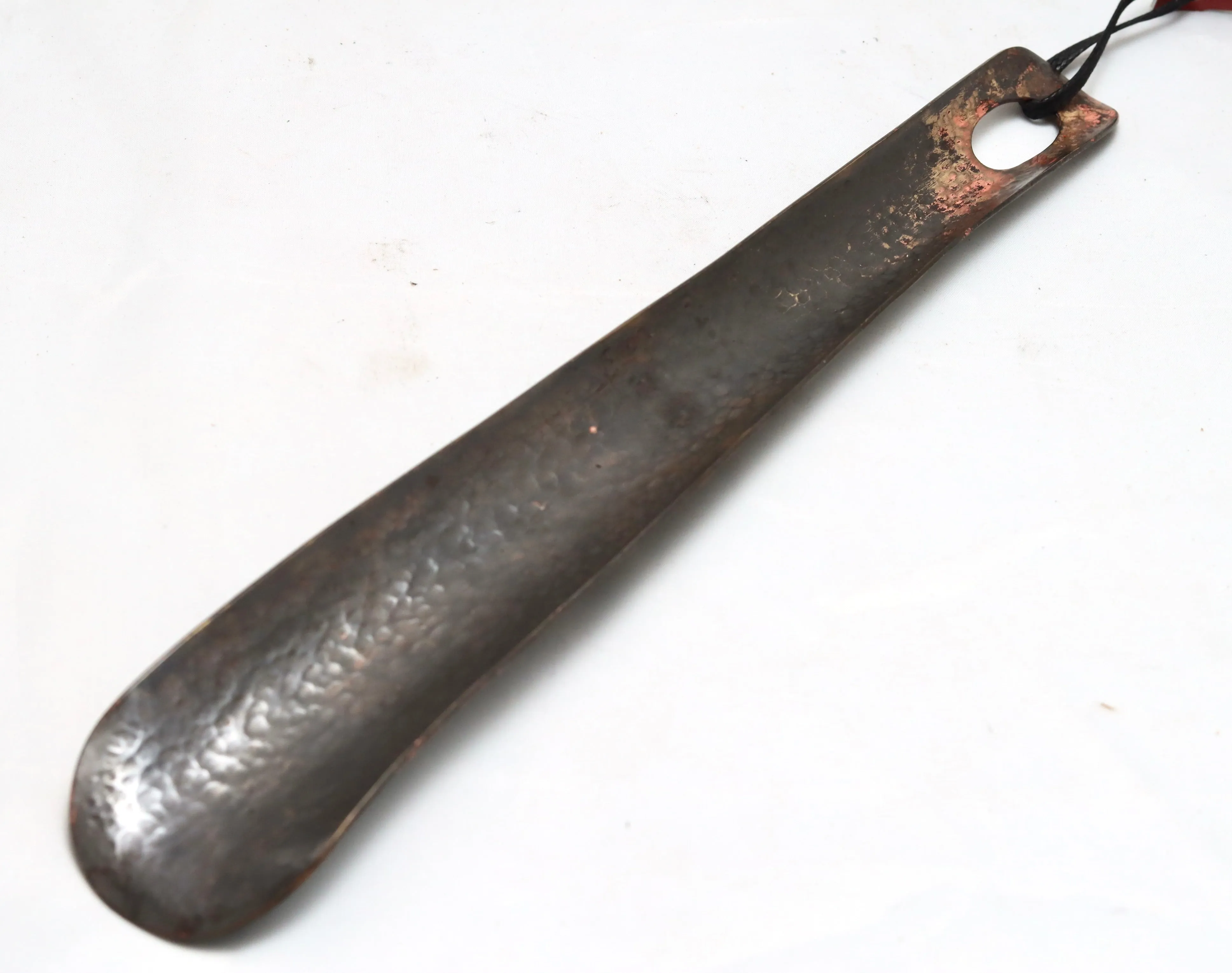 Brass shoe horn