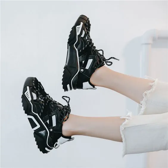 New Arrival Trendy Design Black/White Dad Sneaker Shoes