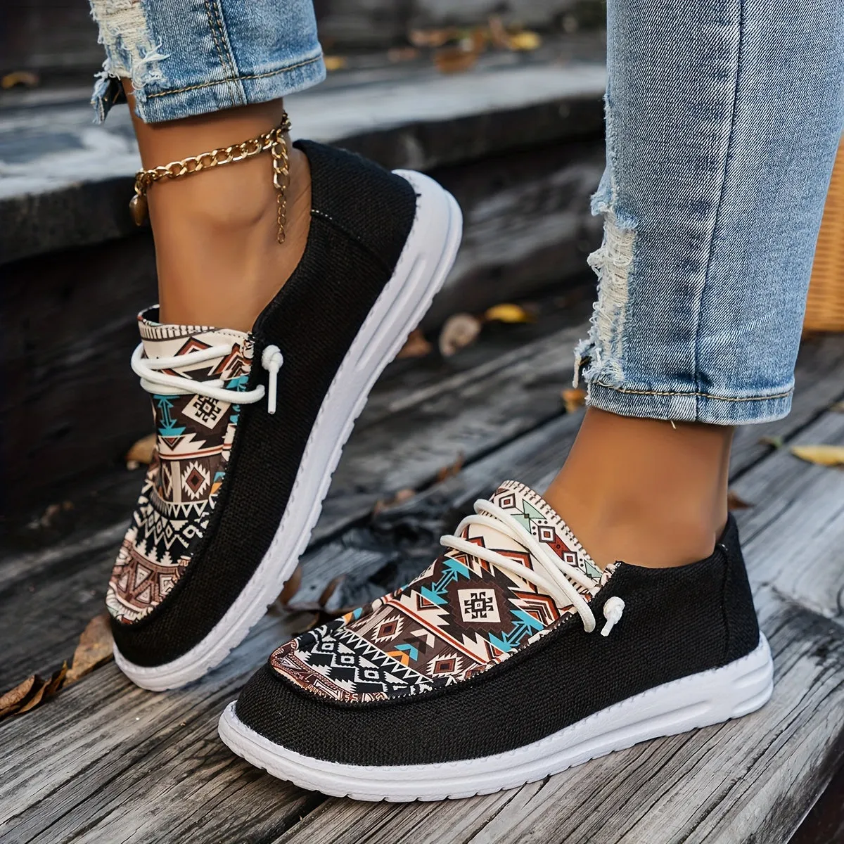 Womens Retro Floral Skate Shoes - Ultra-Comfortable Slip-On Sneakers with Trendy Color Block Design - Fashion Casual Footwear for Everyday Style